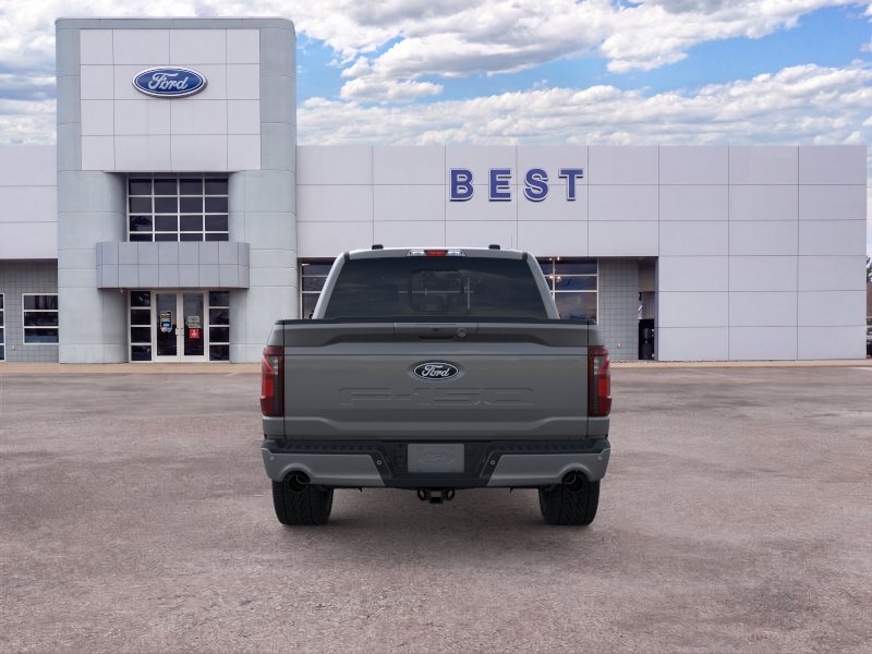 New 2026 Carbonized Gray Metallic Ford XLT image 5