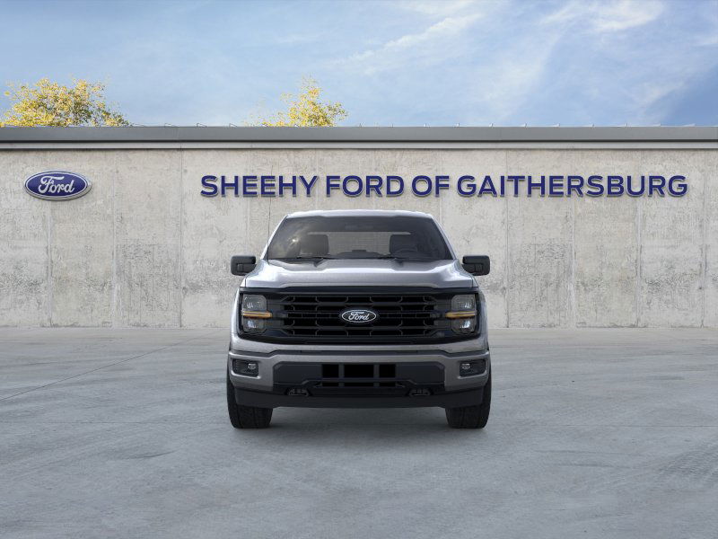New 2026 Carbonized Gray Metallic Ford XLT image 7