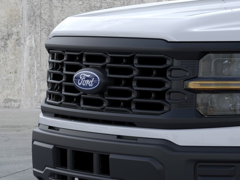 New 2026 Oxford White Ford XL image 39