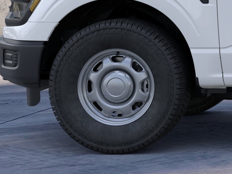New 2026 Oxford White Ford XL image 19
