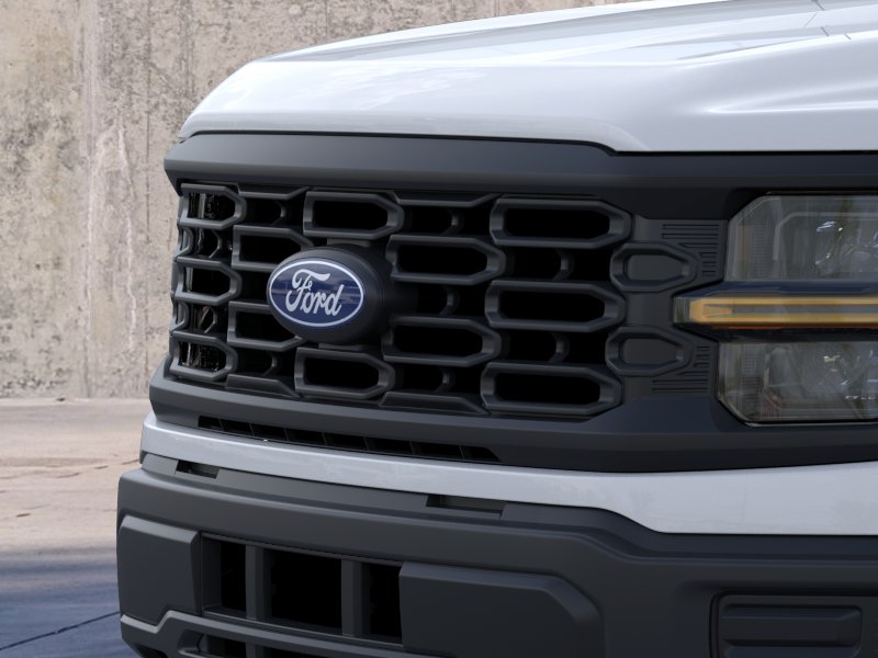 New 2026 Oxford White Ford XL image 17