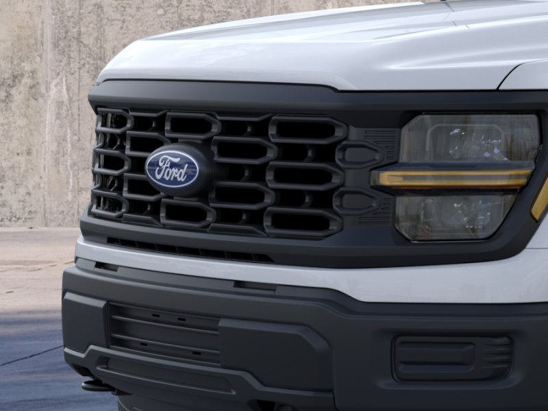 New 2026 Oxford White Ford XL image 17