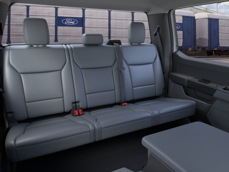 New 2026 Oxford White Ford XL image 11
