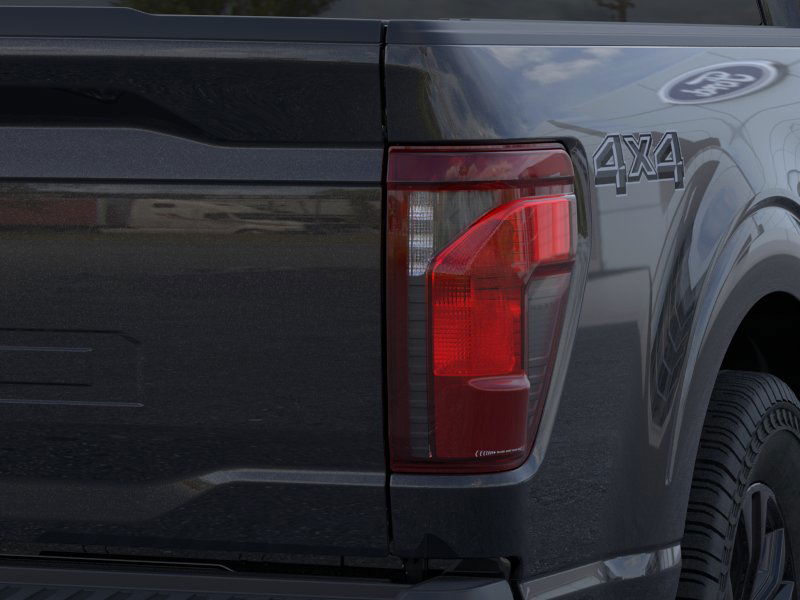 New 2026 Agate Black Metallic Ford XLT image 43