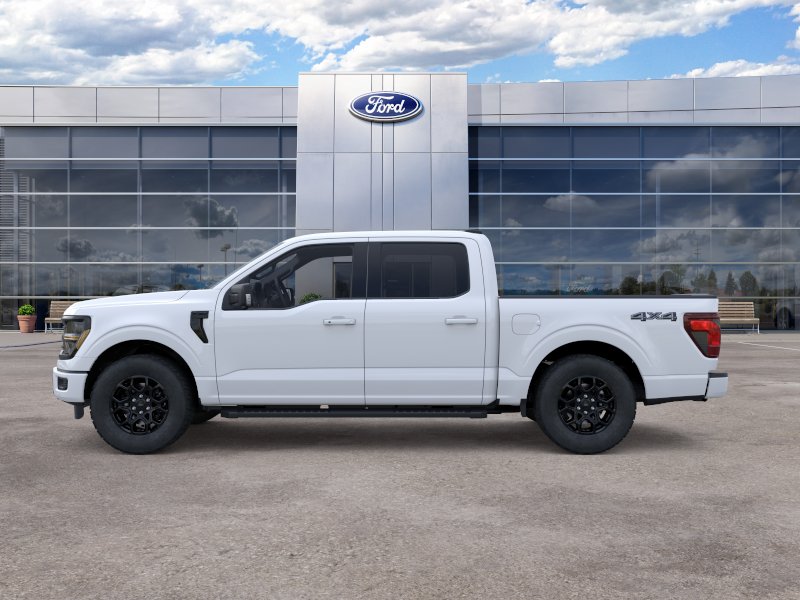 New 2026 Oxford White Ford XLT image 3