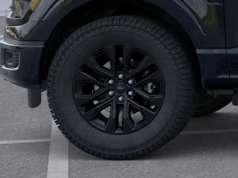 New 2026 Agate Black Metallic Ford XLT image 39