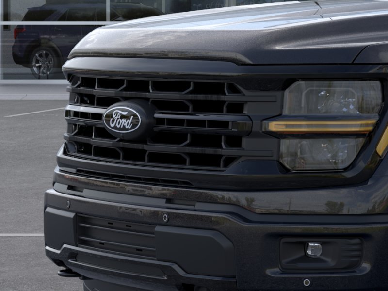 New 2026 Agate Black Metallic Ford XLT image 38