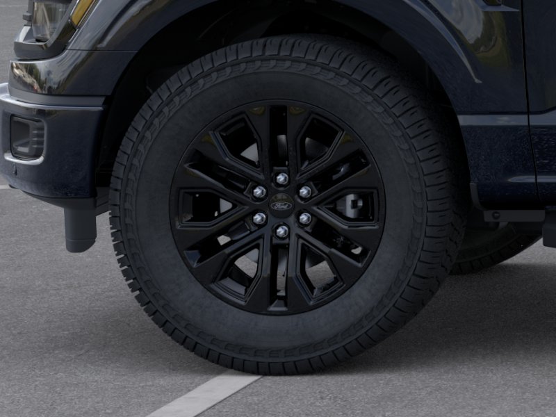 New 2026 Agate Black Metallic Ford XLT image 40