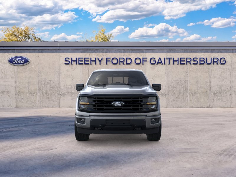 New 2026 Carbonized Gray Metallic Ford XLT image 7
