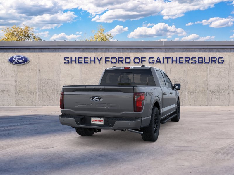 New 2026 Carbonized Gray Metallic Ford XLT image 8
