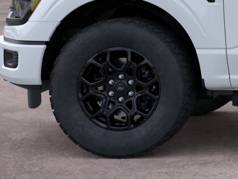 New 2026 Oxford White Ford XLT image 41