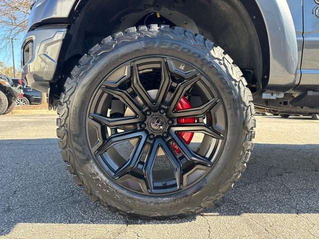 New 2026 Carbonized Gray Metallic Ford XLT image 49