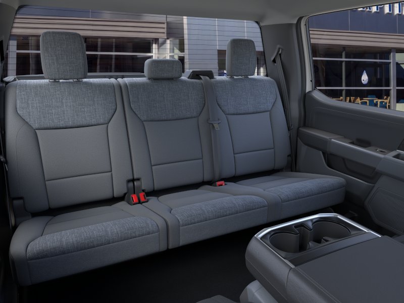 New 2026 Oxford White Ford XLT image 11