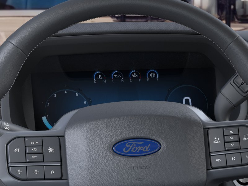 New 2026 Oxford White Ford XLT image 13