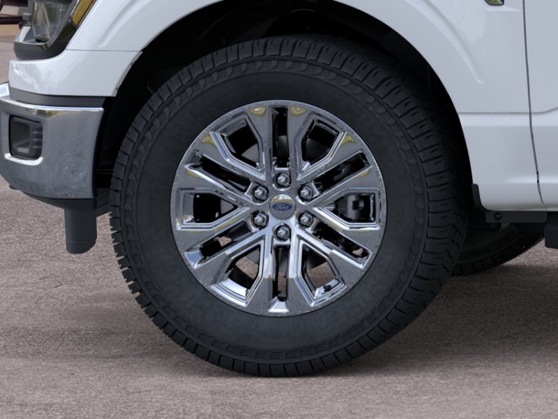 New 2026 Oxford White Ford XLT image 19
