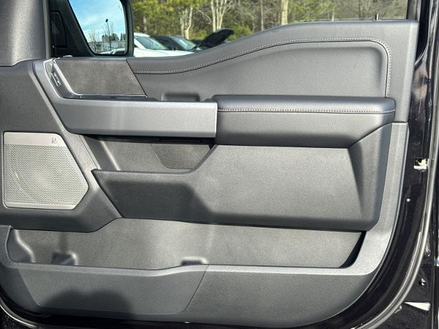 New 2026 Agate Black Metallic Ford XLT image 16