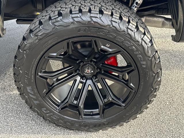 New 2026 Agate Black Metallic Ford XLT image 21