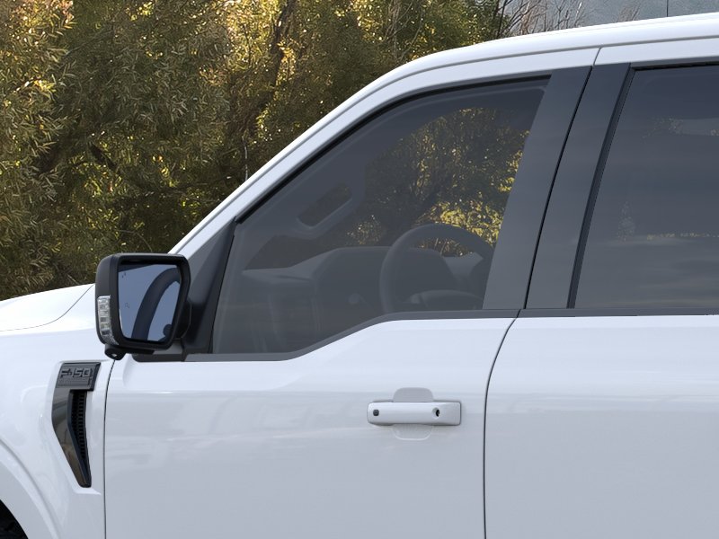 New 2026 Oxford White Ford XLT image 43