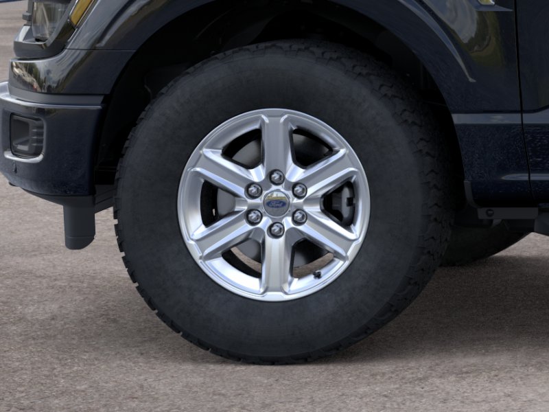 New 2026 Agate Black Metallic Ford XLT image 41