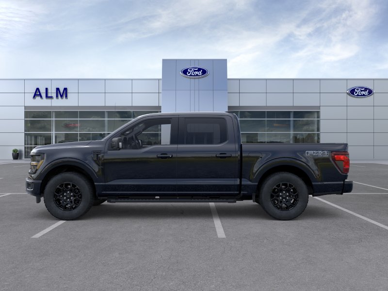 New 2026 Agate Black Metallic Ford XLT image 3
