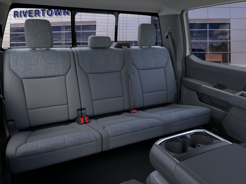 New 2026 Oxford White Ford XLT image 33