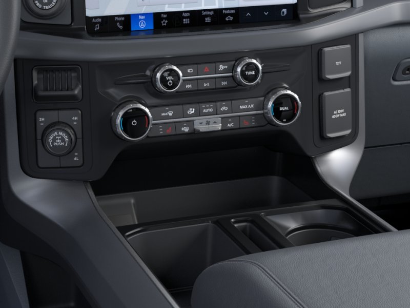 New 2026 Oxford White Ford XLT image 37