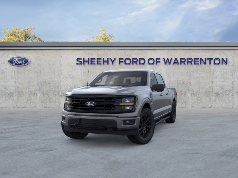 New 2026 Carbonized Gray Metallic Ford XLT image 4