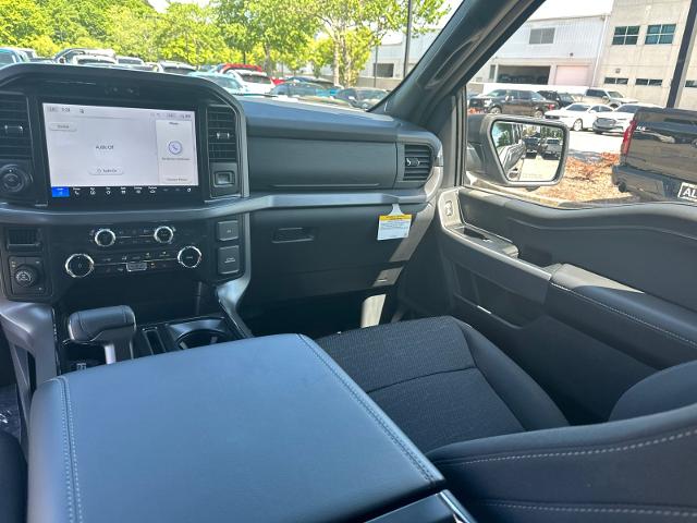 New 2026 Carbonized Gray Metallic Ford XLT image 49