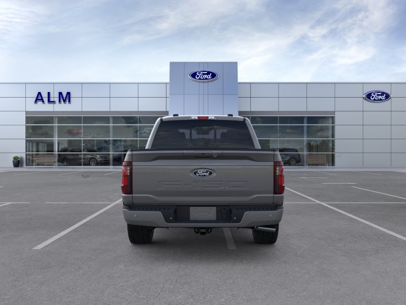 New 2026 Carbonized Gray Metallic Ford XLT image 38
