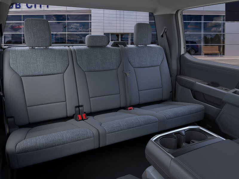 New 2026 Oxford White Ford XLT image 33