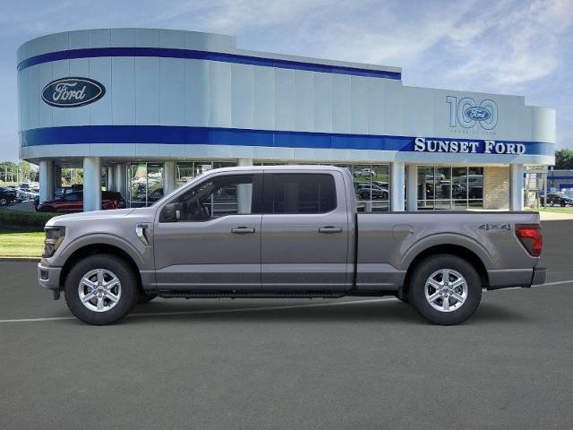 New 2026 Carbonized Gray Metallic Ford XLT image 3