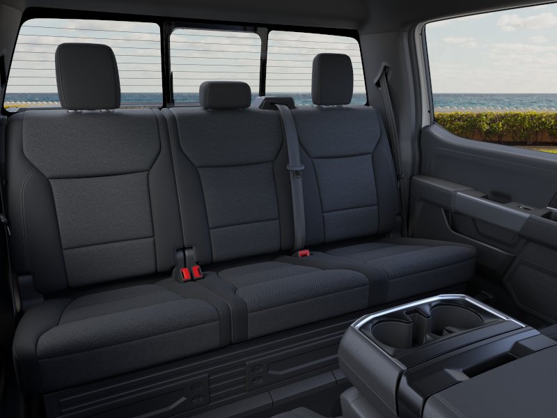 New 2026 Oxford White Ford XLT image 27