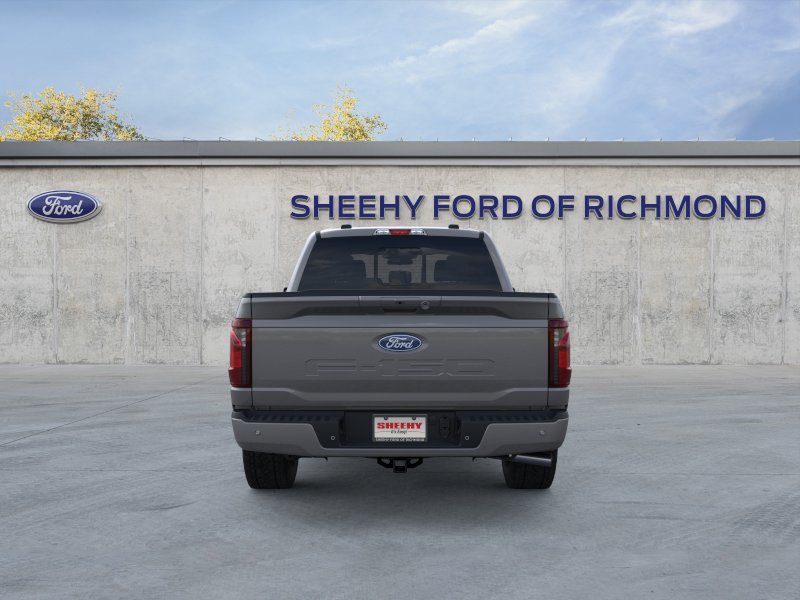 New 2026 Carbonized Gray Metallic Ford XLT image 28