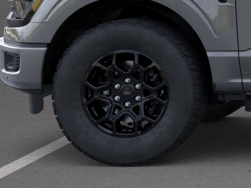New 2026 Carbonized Gray Metallic Ford XLT image 41