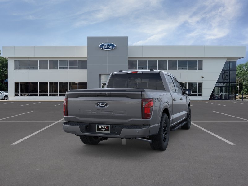 New 2026 Carbonized Gray Metallic Ford XLT image 30