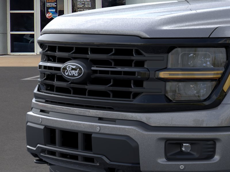 New 2026 Carbonized Gray Metallic Ford XLT image 17