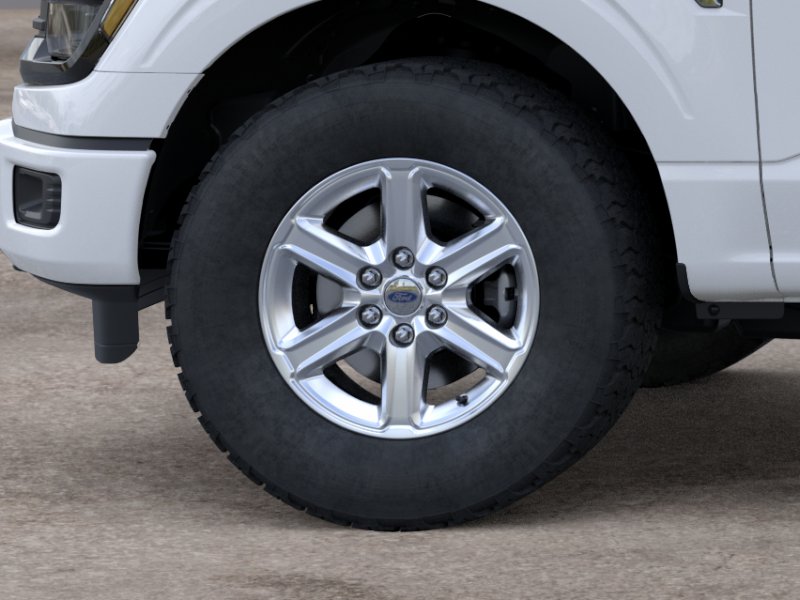 New 2026 Oxford White Ford XLT image 19