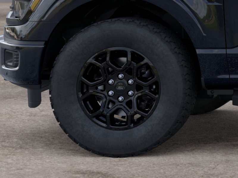 New 2026 Agate Black Metallic Ford XLT image 41