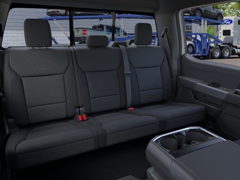New 2026 Oxford White Ford XLT image 11