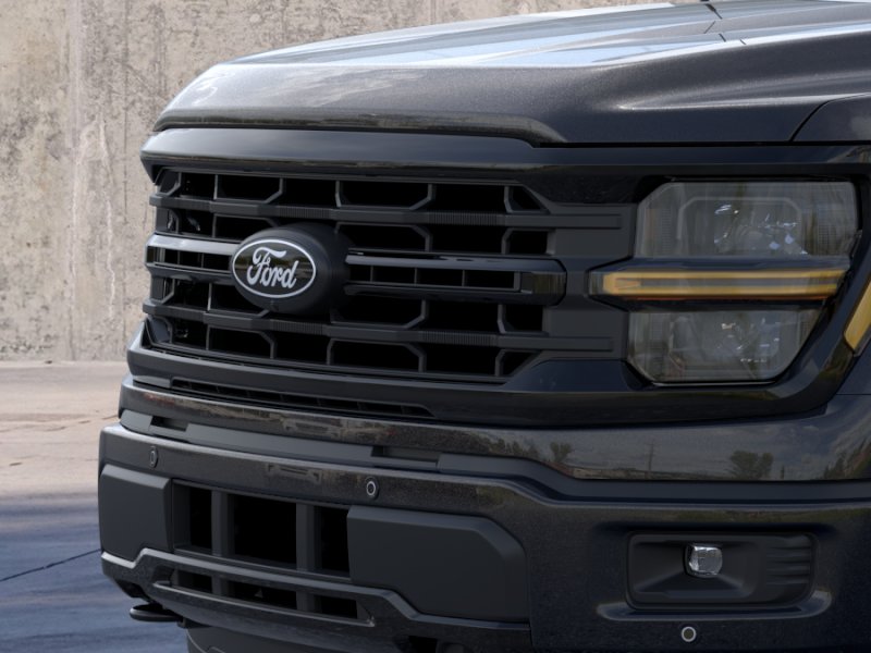 New 2026 Agate Black Metallic Ford XLT image 39