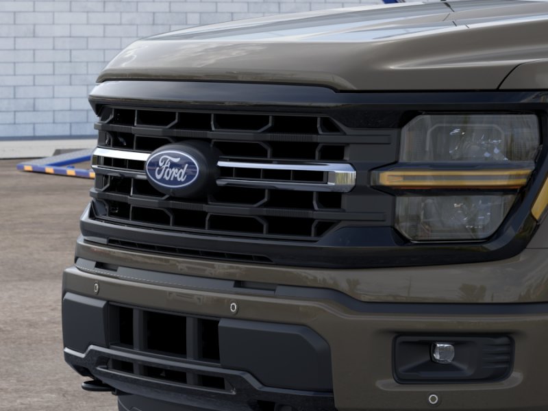New 2026 Marsh Gray Ford XLT image 18