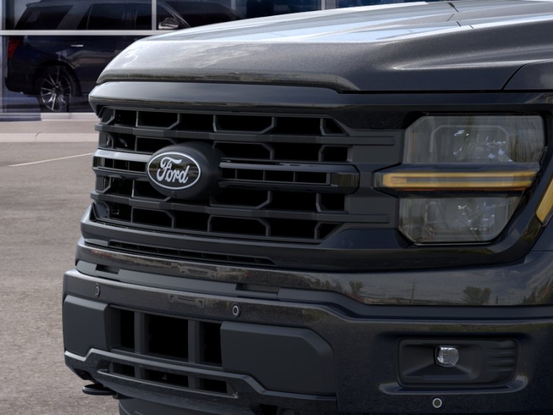 New 2026 Agate Black Metallic Ford XLT image 17
