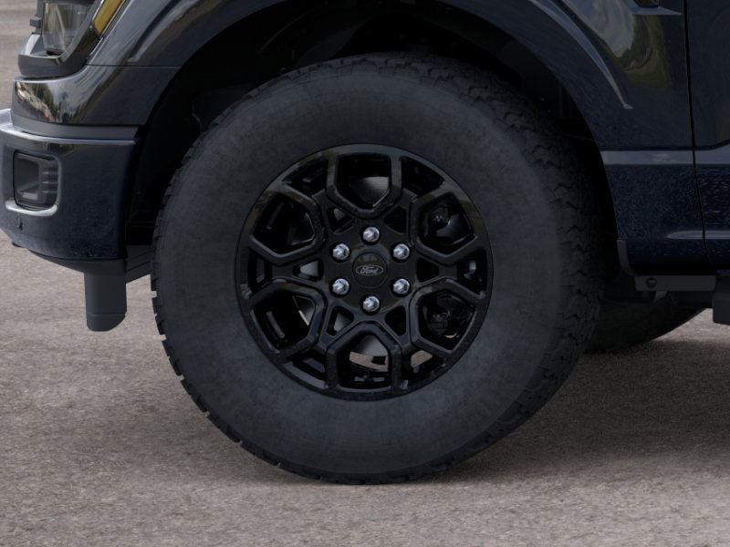New 2026 Agate Black Metallic Ford XLT image 19