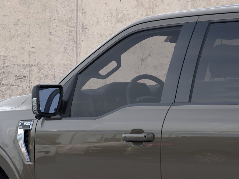 New 2026 Marsh Gray Ford XLT image 42