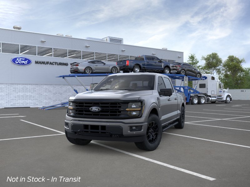 New 2026 Carbonized Gray Metallic Ford XLT image 3