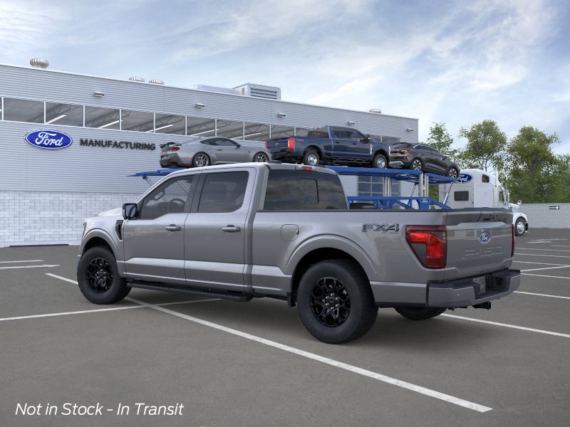 New 2026 Carbonized Gray Metallic Ford XLT image 5