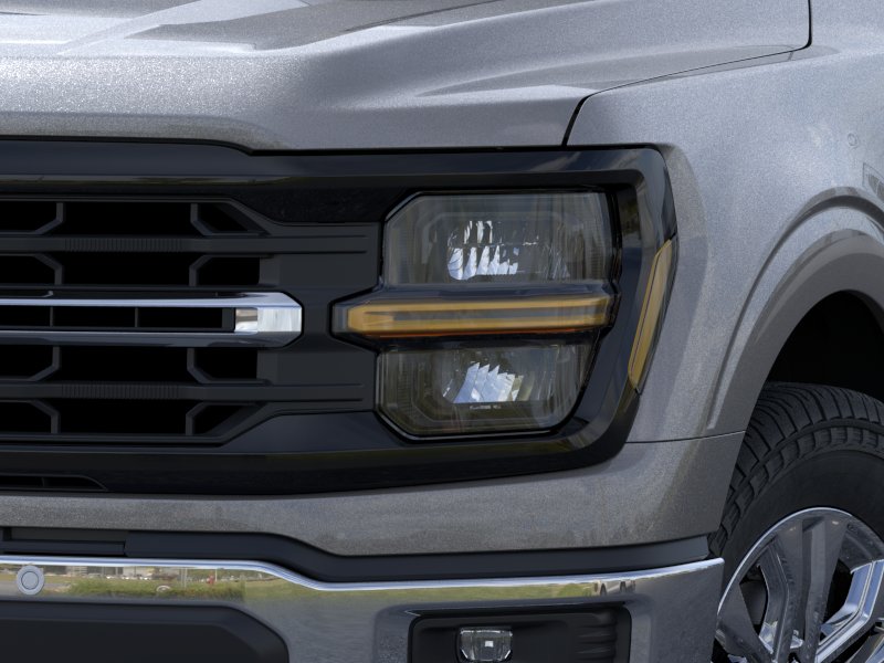 2025 Ford F-150 XLT - Photo 18