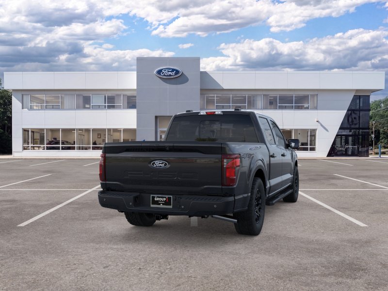 New 2026 Agate Black Metallic Ford XLT image 30