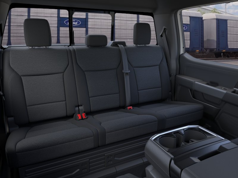 New 2026 Oxford White Ford XLT image 11