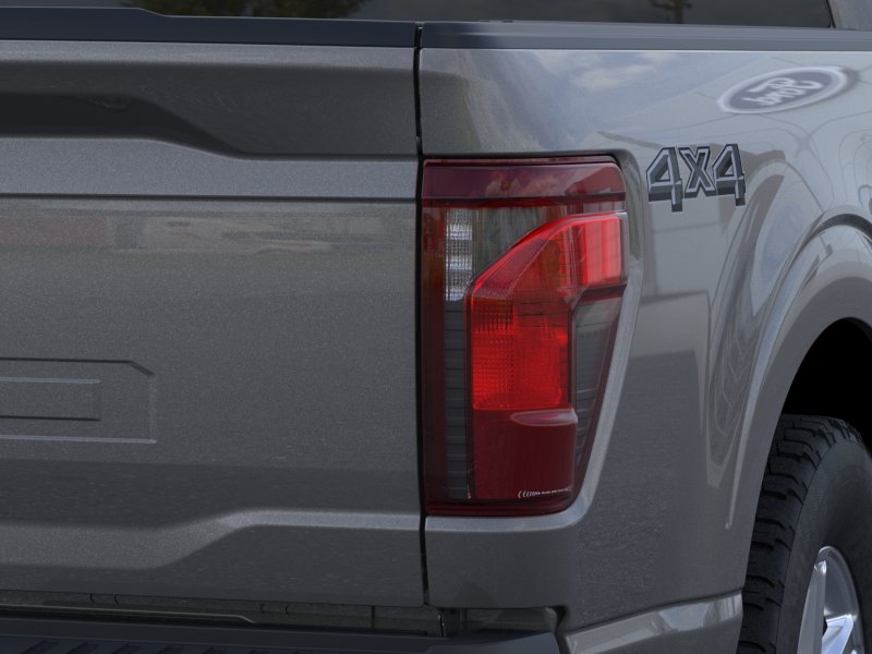 New 2026 Carbonized Gray Metallic Ford XLT image 43
